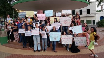 MT:  ASSISTÊNCIA SOCIAL:  Servidores protestam e cobram reajuste salarial em Cuiabá