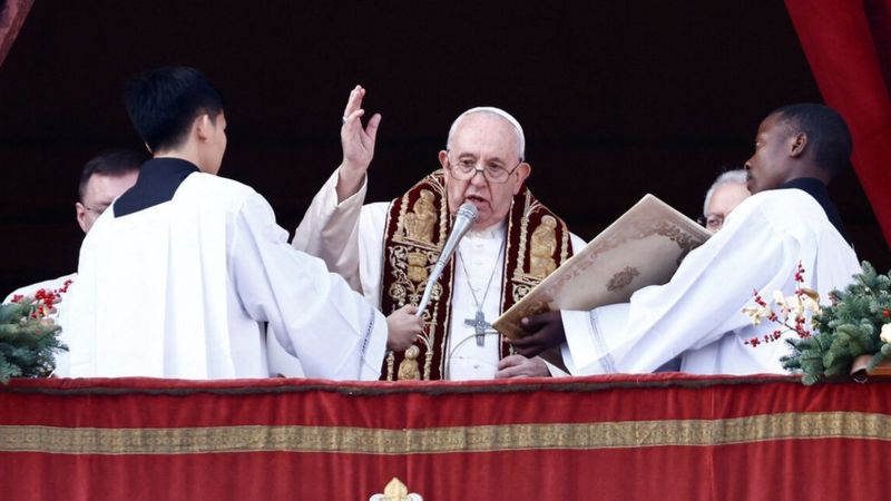 Mundo tem ‘fome de paz’: a mensagem de Natal do papa Francisco