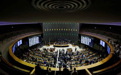 PEC da Transição deve ser votada na Câmara: Veja o que movimenta a terça-feira