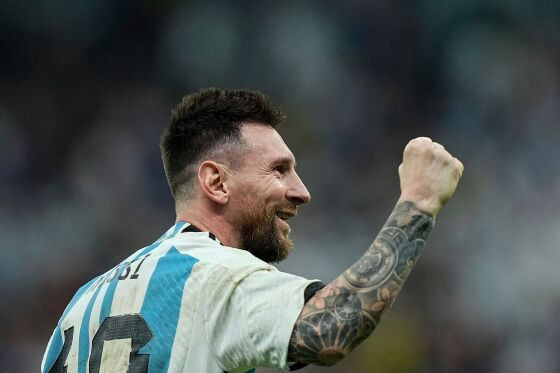 COPA DO MUNDO 2022:   Torcida para a Argentina no Brasil se divide em contra, a favor e Messi