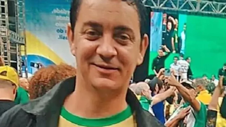 “Cadê você Bolsonaro? Se posiciona!”, diz esposa de pastor preso no RJ