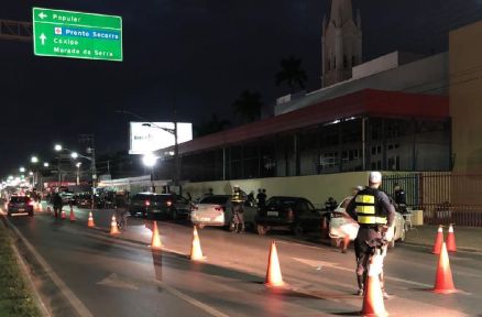 CUIABÁ E VÁRZEA GRANDE: Treze motoristas são presos por embriaguez ao volante