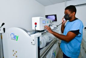 Usuários do SUS são beneficiados com mais de 10 mil sessões de oxigenoterapia hiperbárica no Hospital Municipal de Cuiabá