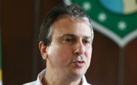 Camilo Santana será o ministro da Educação no novo governo Lula; reunião definiu a indicação
