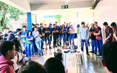 MT:  Aprendizado com robótica se torna rotina na Escola Estadual Heliodoro Capistrano da Silva