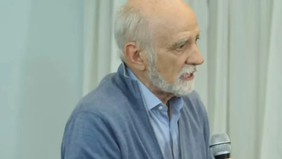 Lula convida André Lara Resende para Ministério do Planejamento