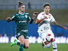Palmeiras bate Santos no fim e larga na frente na final do Paulista feminino