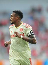 Bom para o Galo: Edenilson brilha em participações de gols