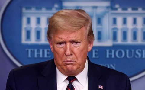 Trump diz que vai estender cessar-fogo com Irã e manter bloqueio no Estreito de Ormuz