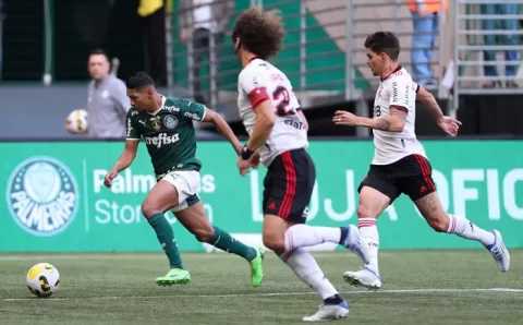 Palmeiras venceu 1 dos últimos 10 jogos contra o Flamengo
