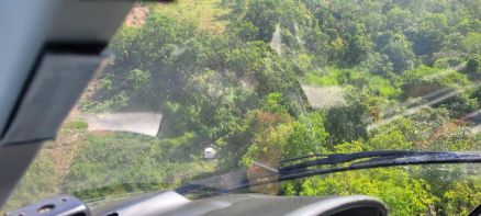 EM VÁRZEA GRANDE: Ciopaer prende dois suspeitos e recupera veículo furtado em área de mata