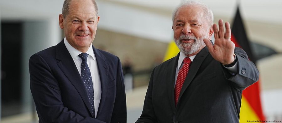 Ao lado de Scholz, Lula promete concluir acordo UE-Mercosul