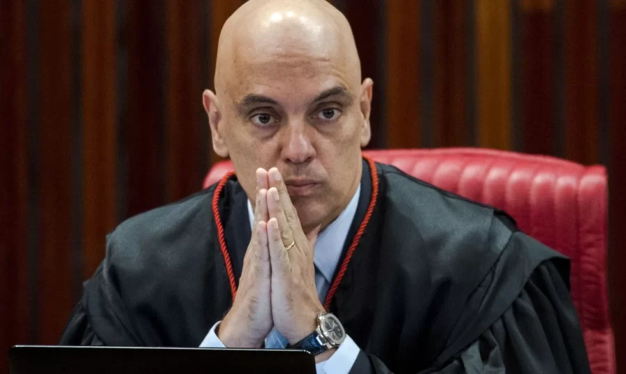 PROCESSOS:  Ministro do STF, Alexandre de Moraes é alvo de 60 pedidos de impeachment no Senado