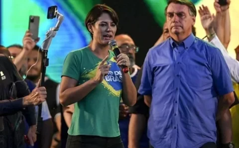 AFIRMAÇÃO:   “Se Bolsonaro não for candidato, nós temos a Michelle”, diz presidente do PL sobre as eleições presidenciáveis em 2026