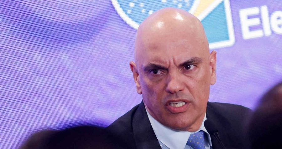 Alexandre de Moraes vai a jogo do Corinthians após sofrer sanção