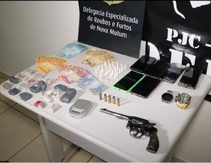 Três são presos em quitinete por tráfico de drogas em Nova Mutum