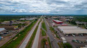 Construção de asfalto, rede de distribuição de gás e Batalhão do Corpo dos Bombeiros pelo Governo levam desenvolvimento ao Distrito Industrial