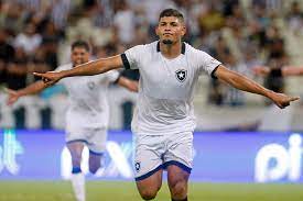 São Paulo se aproxima de acordo com Erison; negócio deve ser fechado na próxima semana