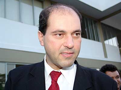 MT:  EM CUIABÁ:  Candidatura, presidência e Stopa; as polêmicas do MDB