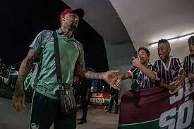 Felipe Melo vibra por atuar durante os 90 minutos em vitória do Fluminense no Carioca