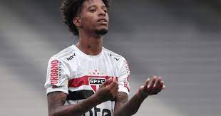 Tchê Tchê fala sobre depressão nos tempos de São Paulo: “Chorava o tempo todo”