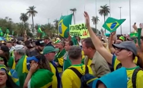 MT:   ‘NÃO HAVERÁ ANISTIA’:  Manifestantes cobram punição de bolsonaristas por ‘terrorismo’ em Brasília