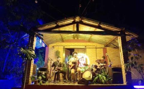 MT:  EM CHAPADA DOS GUIMARÃES:   Esquenta do carnaval tem Rodrigo Mendes se apresentando pela segunda vez no Pequeno Grande Festival