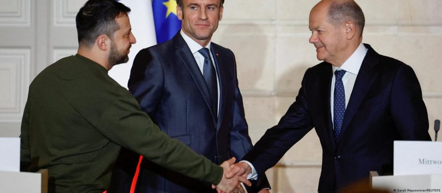 Macron e Scholz recebem Zelenski em Paris
