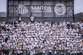 Torcida do Santos esgota ingressos para clássico contra o Corinthians na Vila Belmiro