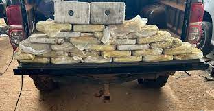 Casal é preso transportando 48 quilos de cocaína em Paranatinga