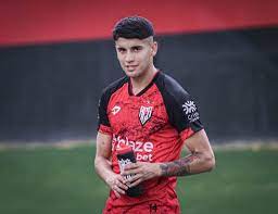 Ex-Corinthians, Ángelo Araos está perto de acertar com clube da Série B