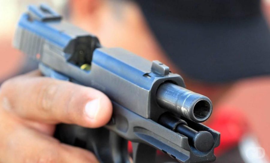 Adolescente de 14 anos morre após troca de tiros com a PM em matagal