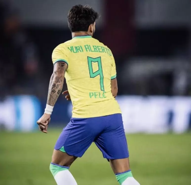 Yuri Alberto fala em “sonho de criança” após estreia com a Seleção Brasileira