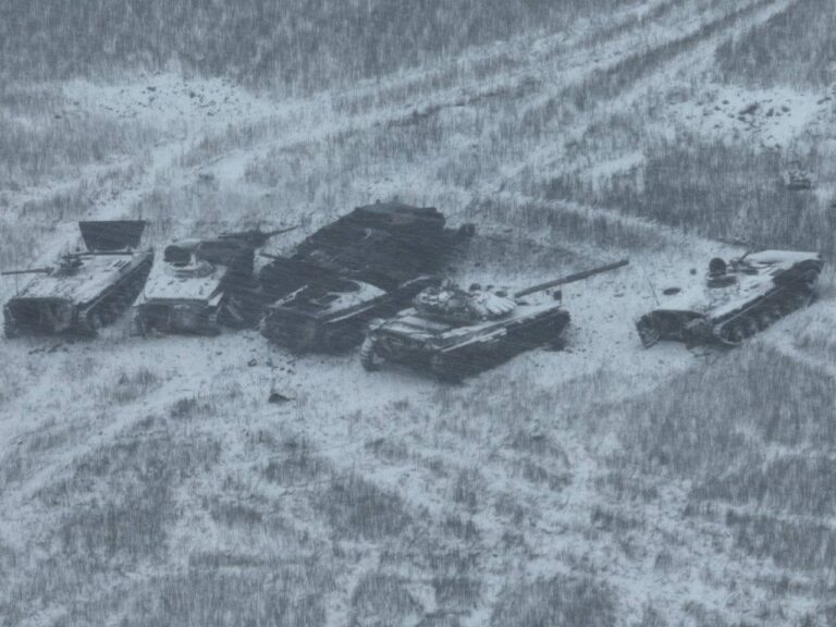 Disputa por Vuhledar pode ter sido a maior batalha de tanques do conflito até agora (NYT)