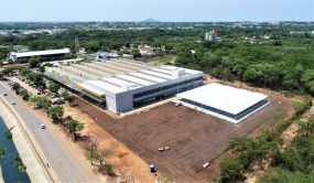 Prefeito entrega chaves aos permissionários do Mercado do Porto nesta segunda-feira (6)