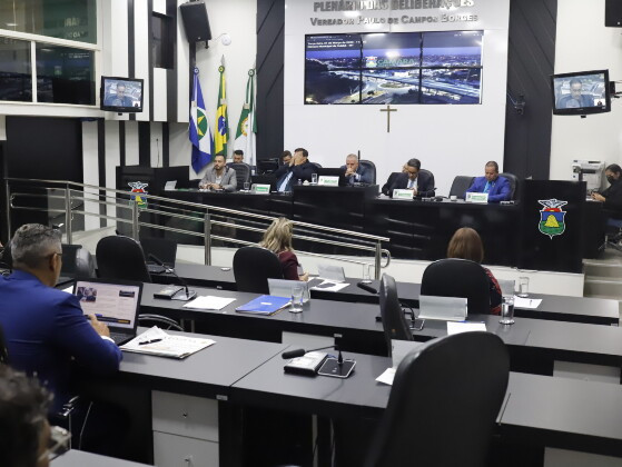 MT:  PODERES / 14 X 09:   Câmara barra CPI que pretendia afastar Emanuel da Prefeitura de Cuiabá