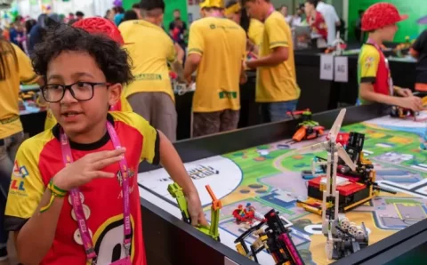 Festival de robótica reúne estudantes de todo o país no DF