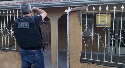 Polícia recolhe computadores, iPhones e R$ 15 de quadrilha de furto em prédios de luxo