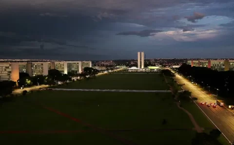 Governo confirma proposta de 9% de reajuste a servidores federais