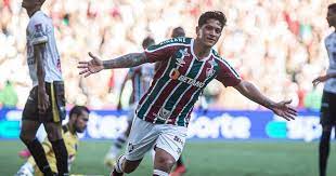 Cano vive melhor fase da carreira e acredita em ano especial para o Fluminense