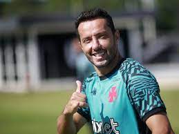 Vasco se reunirá com Nenê nesta semana para discutir renovação