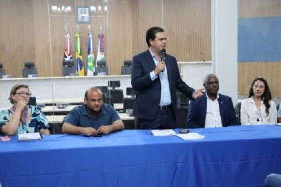 MT: REUNIÃO:   Deputado Thiago Silva debate junto a vereador ações para a segurança nas escolas