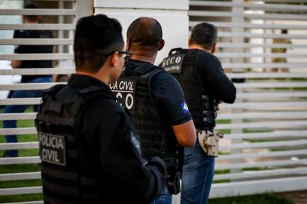 Operação cumpre mandados de prisão contra foragidos da Justiça