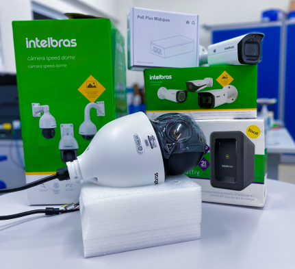 MT: PROTOCOLO EMERGENCIAL:   Governo inicia instalação de câmeras de monitoramento em escolas