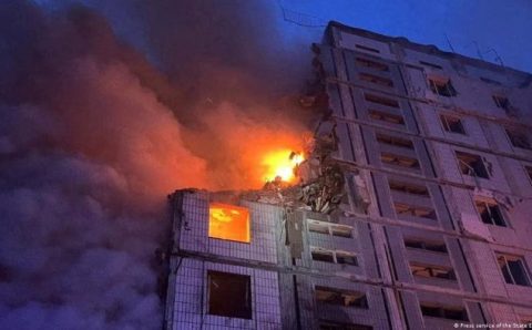 Onda de ataques russos deixa ao menos 23 mortos na Ucrânia