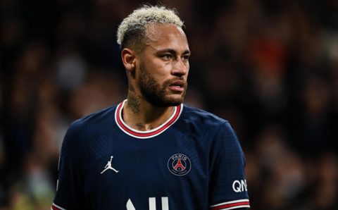 Neymar surpreende, deixa o PSG e fecha contrato com um dos maiores clubes do Brasileirão; negócio avaliado em R$ 400 milhões