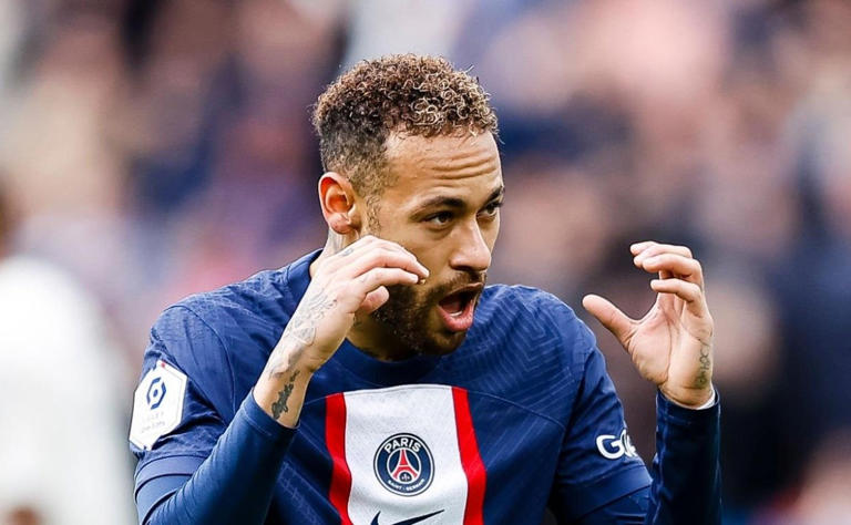 Torcedores vão à loucura! Neymar fala sobre comprar um dos maiores clubes do futebol brasileiro