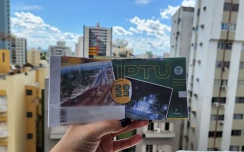 MT:   AUMENTO ABUSIVO BARRADO:  Emanuel aplica correção geral de 6,47% no IPTU e passa vencimento para 25 de abril