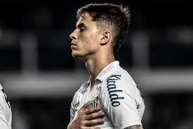 Começo apagado, titular absoluto e sumiço: a trajetória de Zanocelo no Santos até o empréstimo