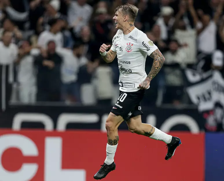 Corinthians defende invencibilidade na Neo Química Arena contra o Fortaleza